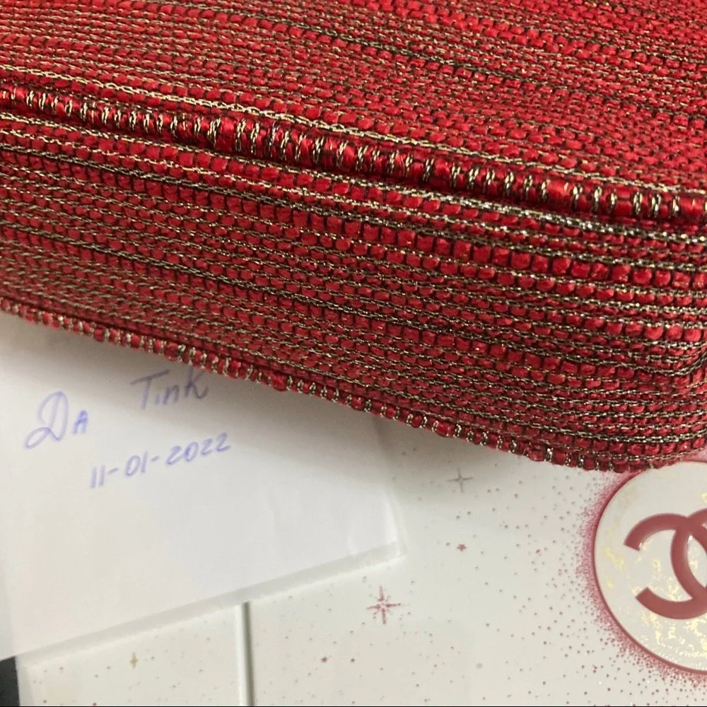 CHANEL GLOSS TRIO SET - Picture 6 of 9